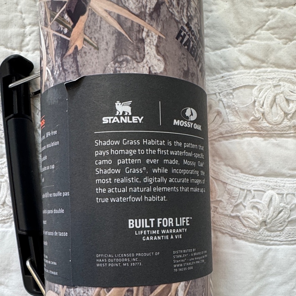 Stanley Camouflage Classic Bottle - Brown & Black - Picture 3 of 5